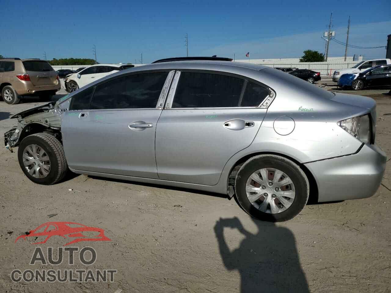 HONDA CIVIC 2012 - 19XFB2F5XCE103019