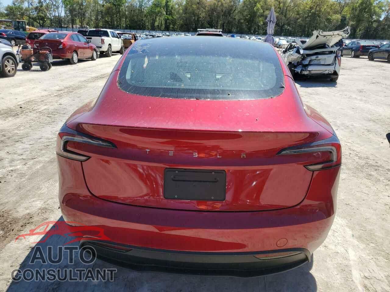 TESLA MODEL 3 2024 - 5YJ3E1EA7RF864841