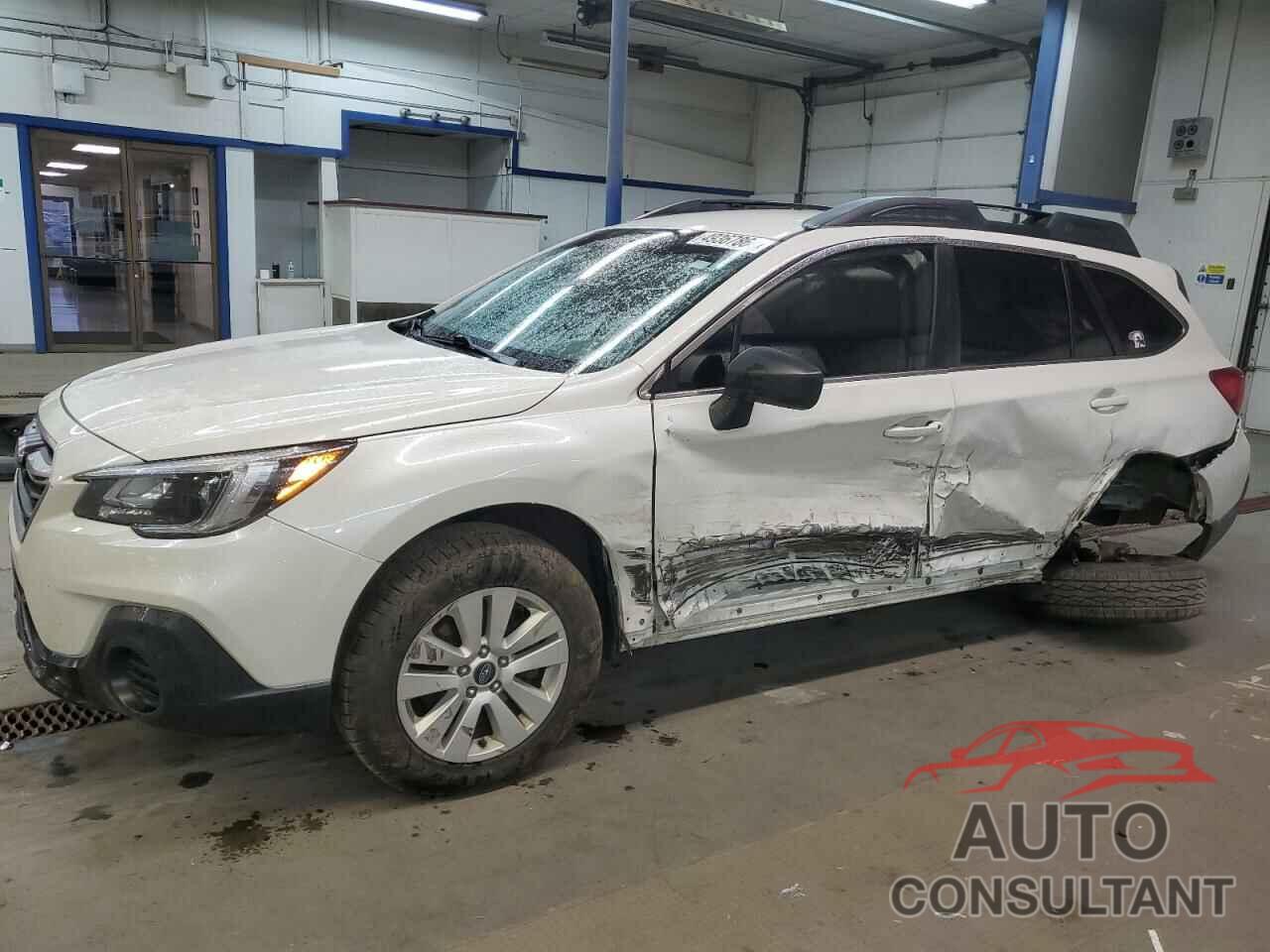 SUBARU OUTBACK 2018 - 4S4BSAAC7J3255371