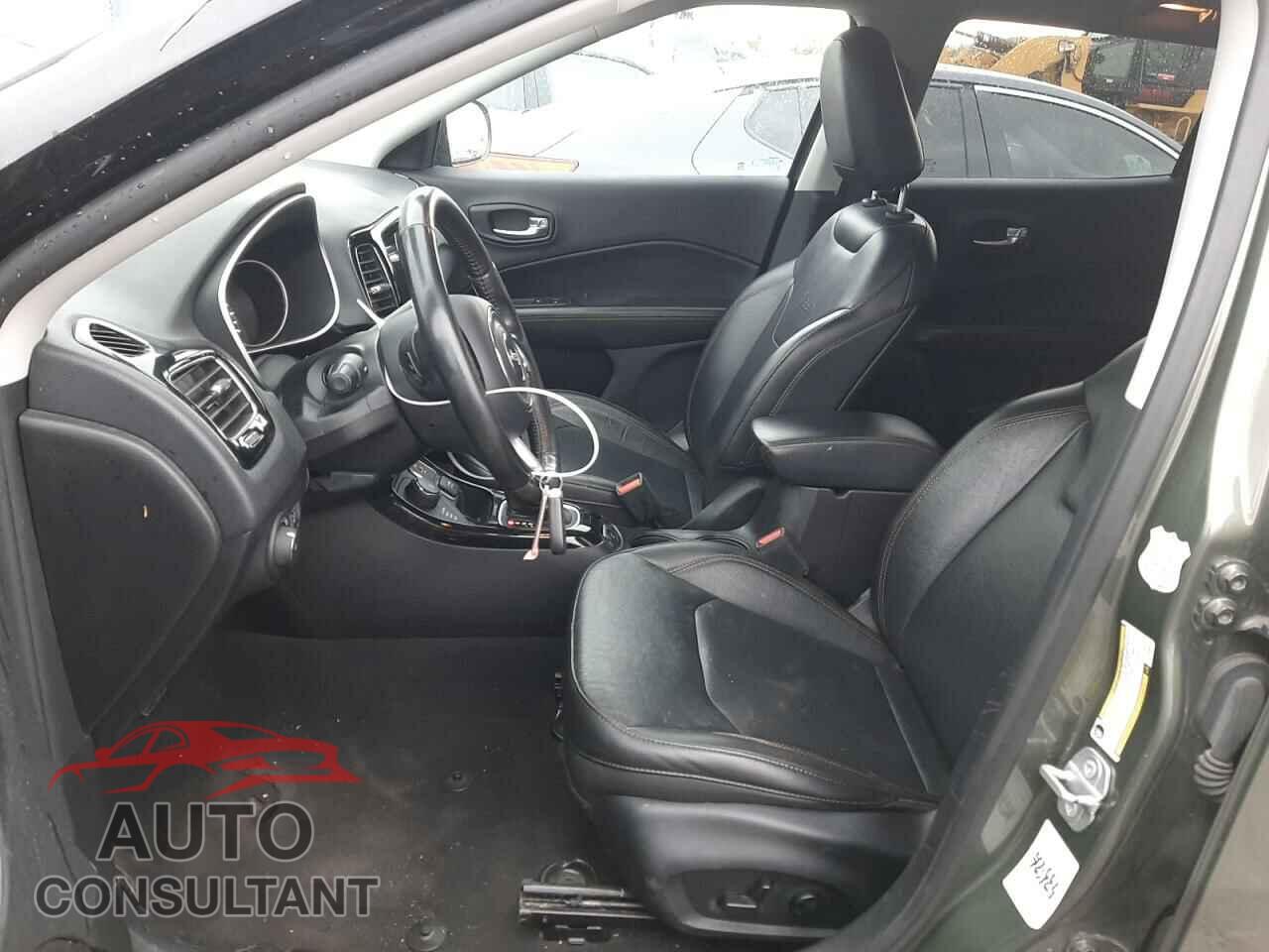 JEEP COMPASS 2021 - 3C4NJDCB7MT569752