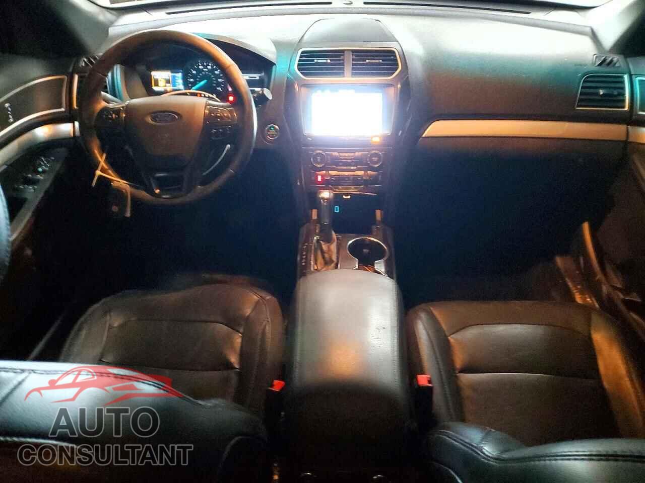 FORD EXPLORER 2017 - 1FM5K7D80HGB86355