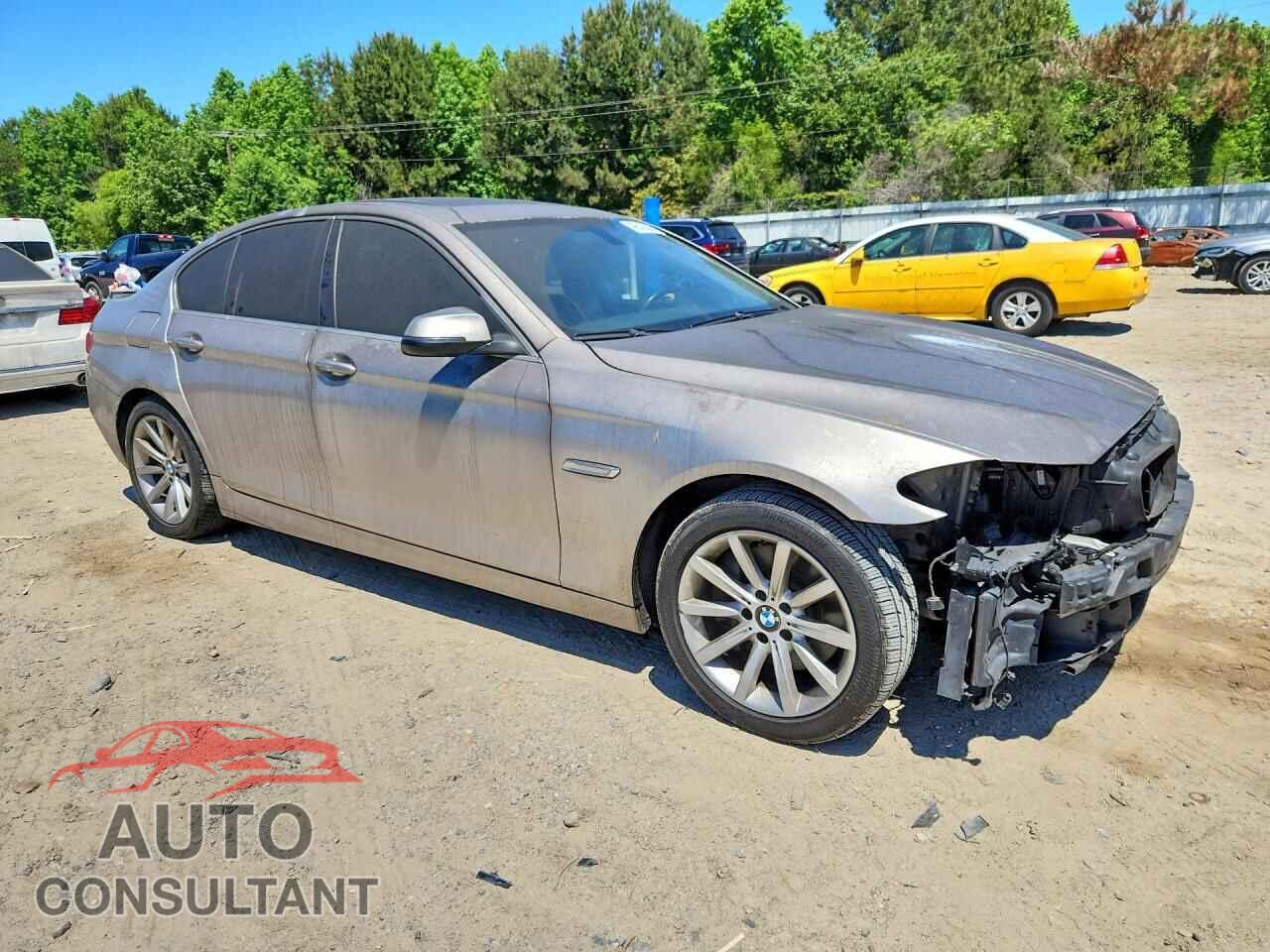 BMW 5 SERIES 2015 - WBA5B1C50FD918455