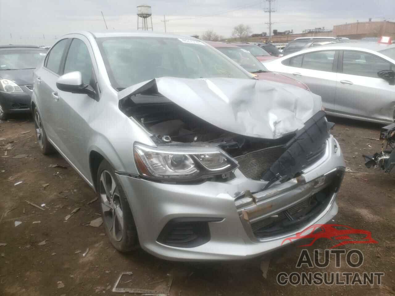 CHEVROLET SONIC 2018 - 1G1JF5SB3J4139878