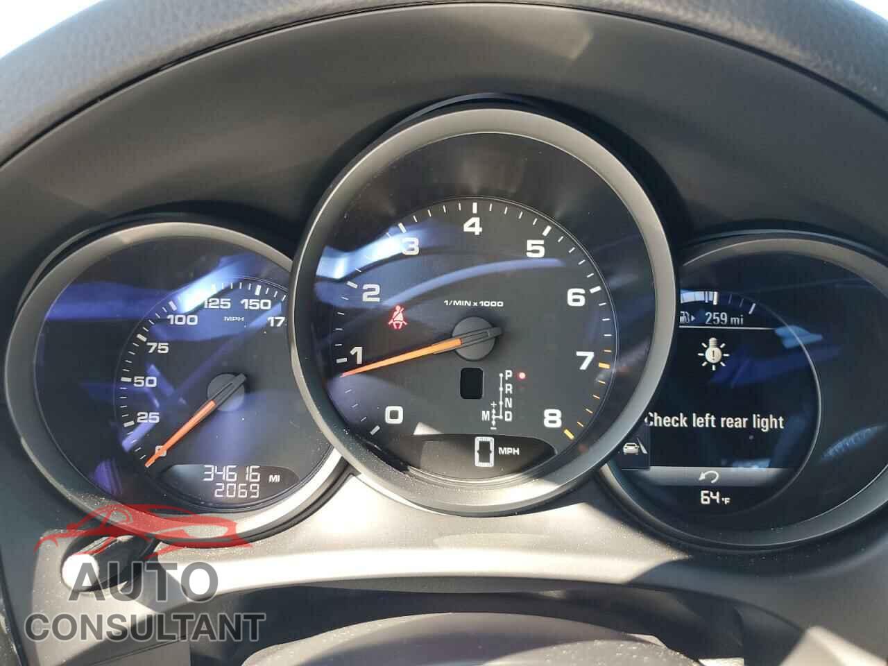 PORSCHE MACAN 2018 - WP1AA2A51JLB09959