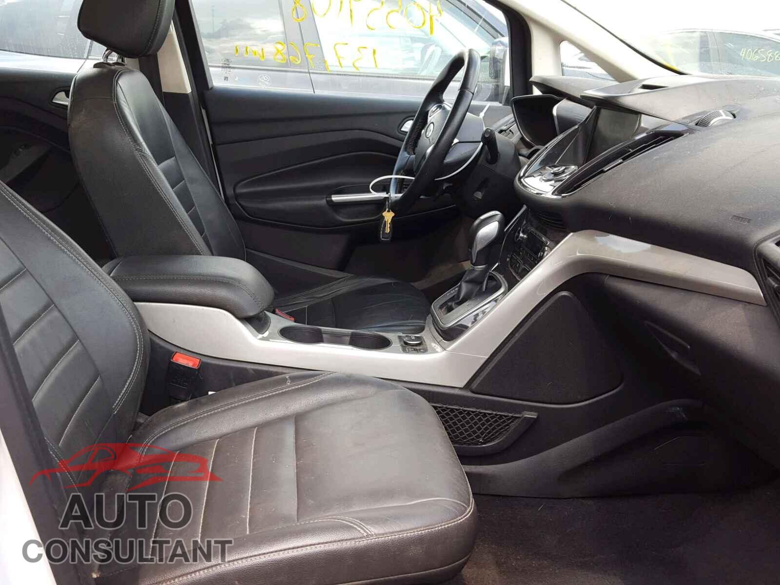 FORD CMAX 2015 - 1FADP5BU6FL115211