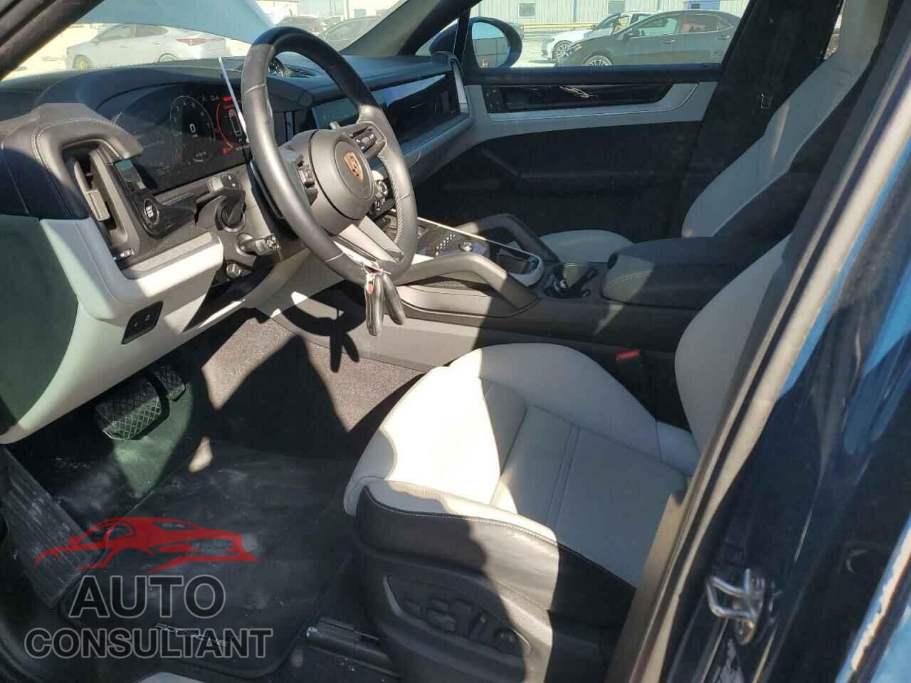 PORSCHE CAYENNE 2024 - WP1BA2AYXRDA49023