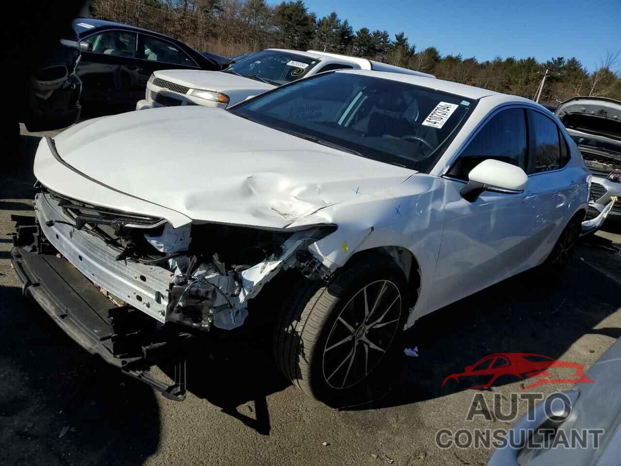 TOYOTA CAMRY 2022 - 4T1G11BK0NU060775