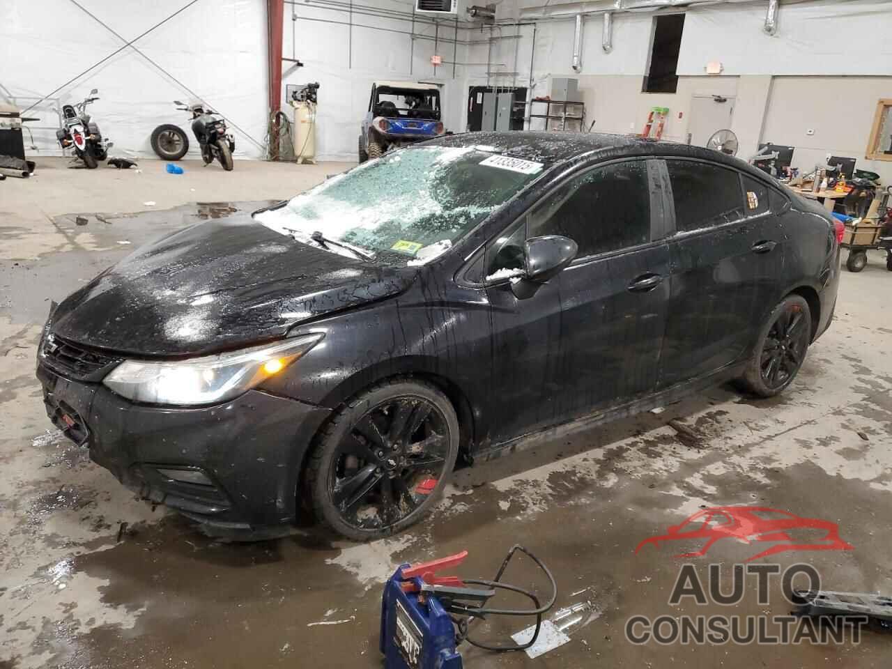 CHEVROLET CRUZE 2018 - 1G1BE5SM9J7105810