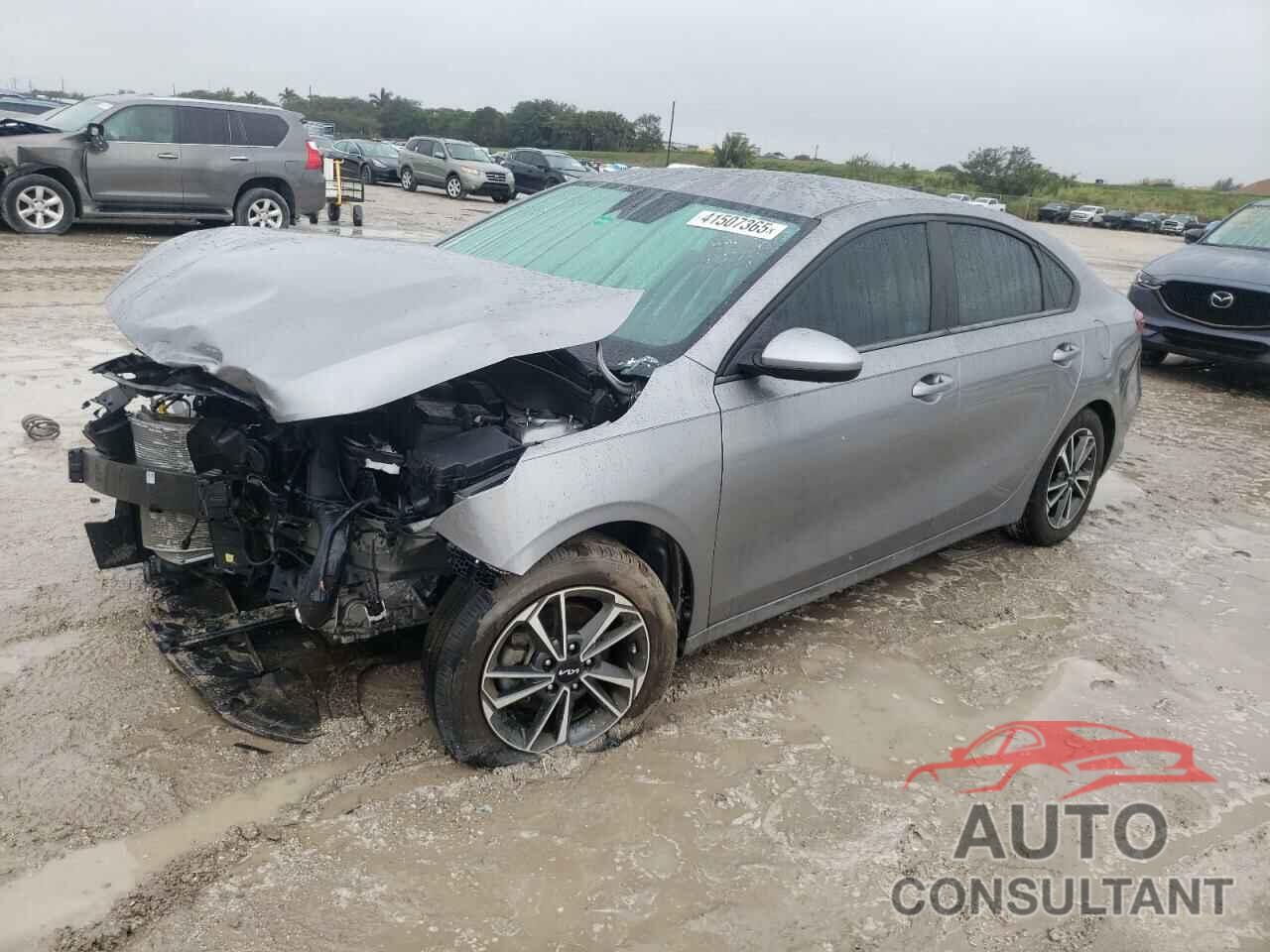 KIA FORTE 2022 - 3KPF24AD1NE456519