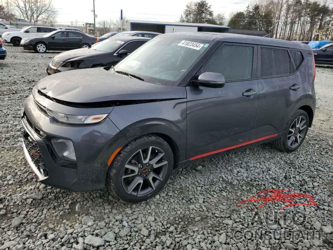 KIA SOUL 2021 - KNDJ63AU8M7768411