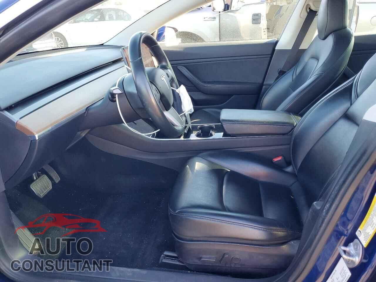 TESLA MODEL 3 2019 - 5YJ3E1EA7KF400731