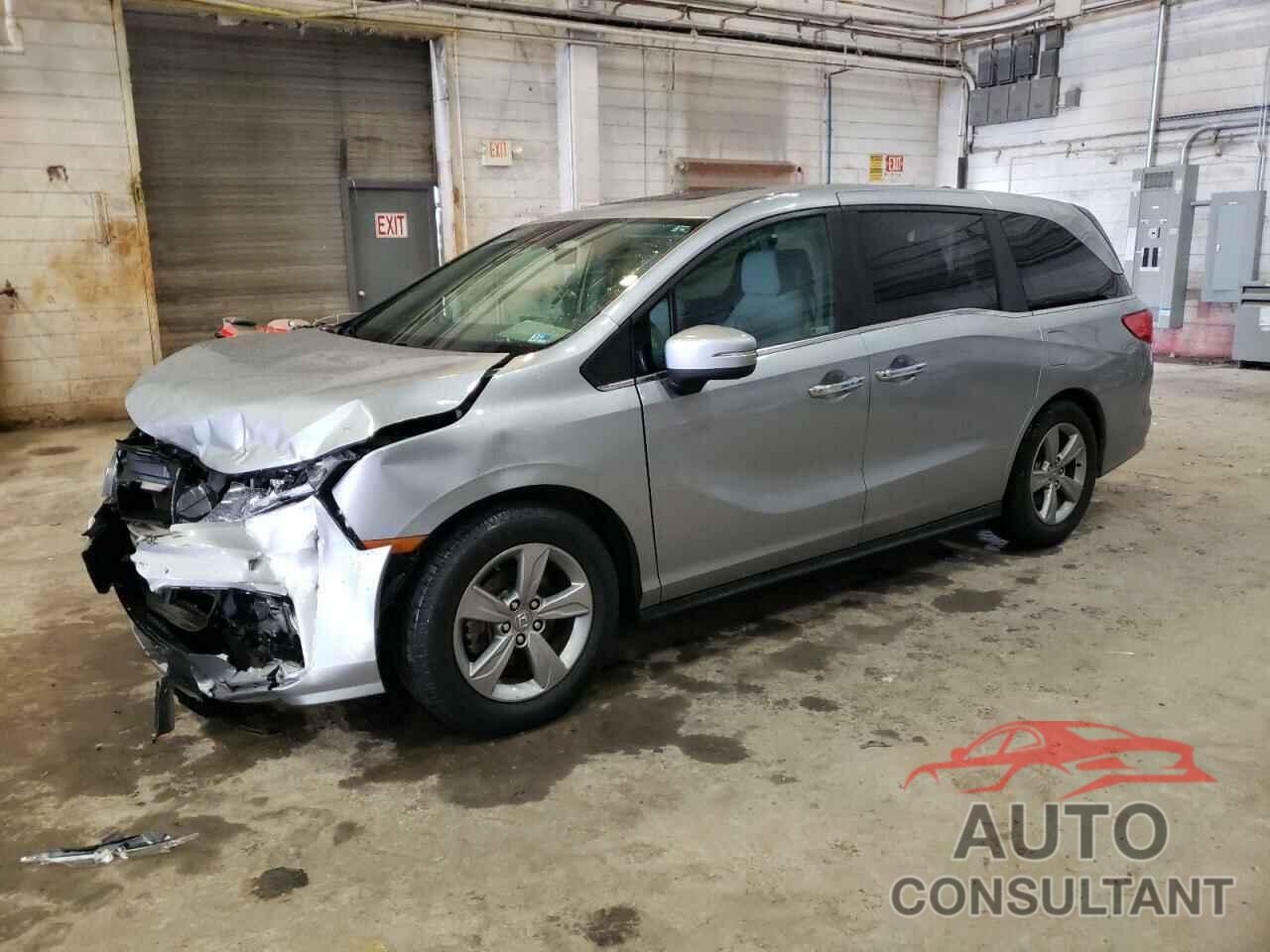 HONDA ODYSSEY 2018 - 5FNRL6H78JB092660