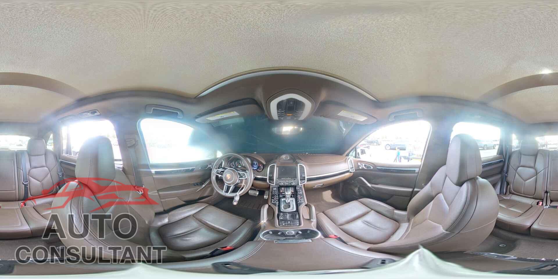 PORSCHE CAYENNE 2015 - WP1AB2A29FLA59791