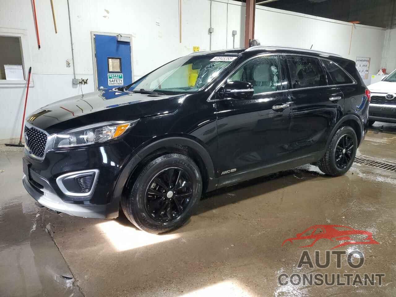 KIA SORENTO 2016 - 5XYPGDA58GG151152