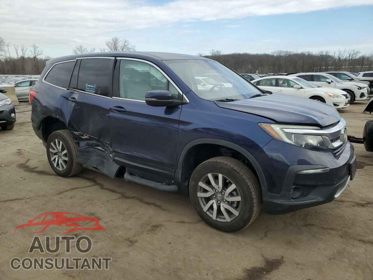 HONDA PILOT 2019 - 5FNYF5H3XKB000573