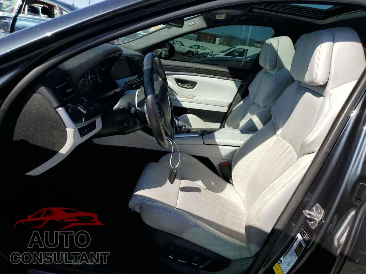BMW M5 2013 - WBSFV9C57DD095560