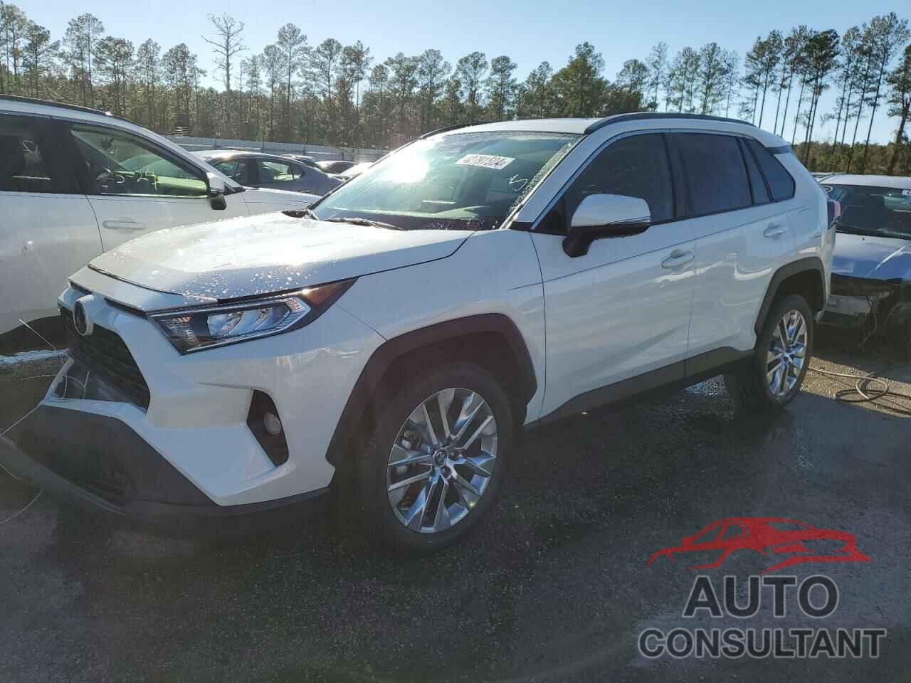 TOYOTA RAV4 2021 - 2T3C1RFVXMW122013