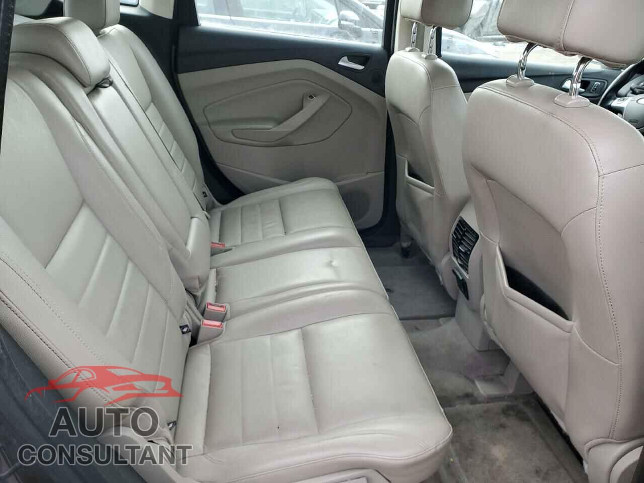 FORD CMAX 2014 - 1FADP5BU4EL501303