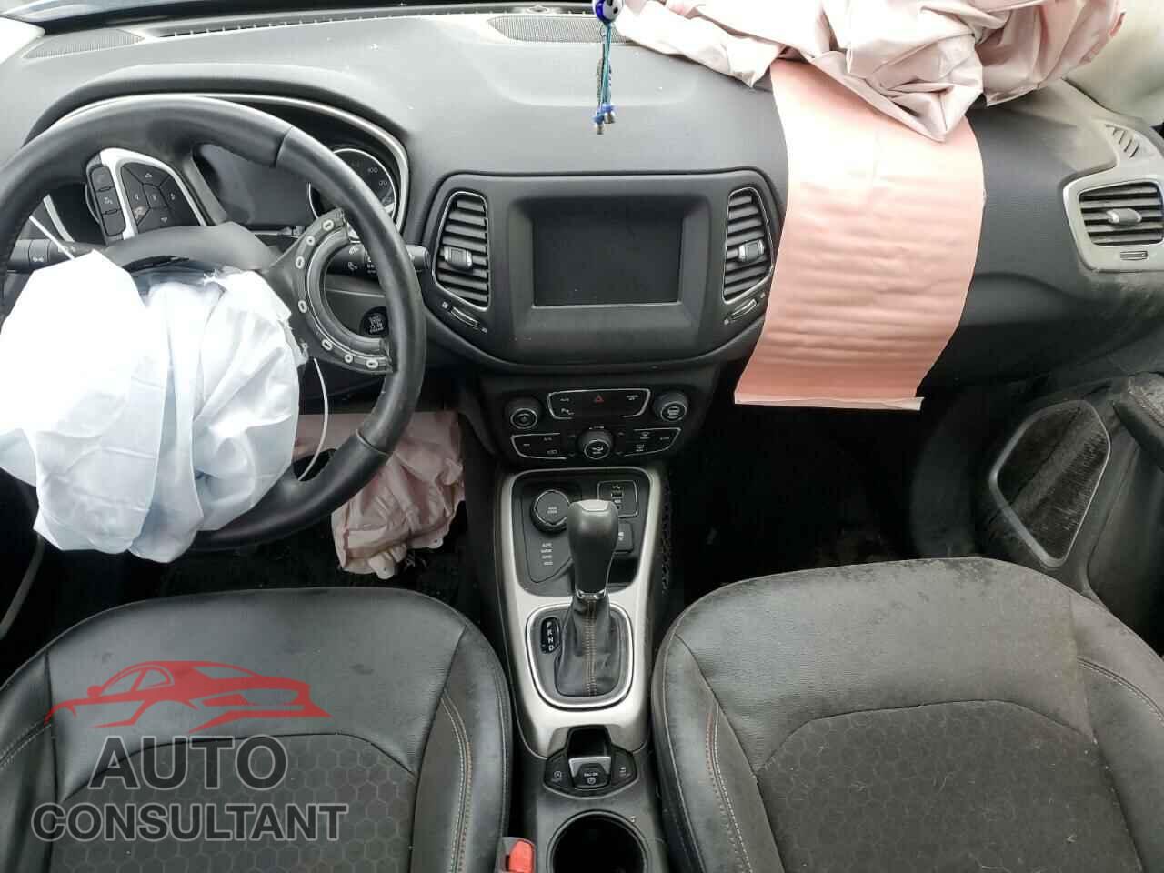 JEEP COMPASS 2017 - 3C4NJDBB5HT645623