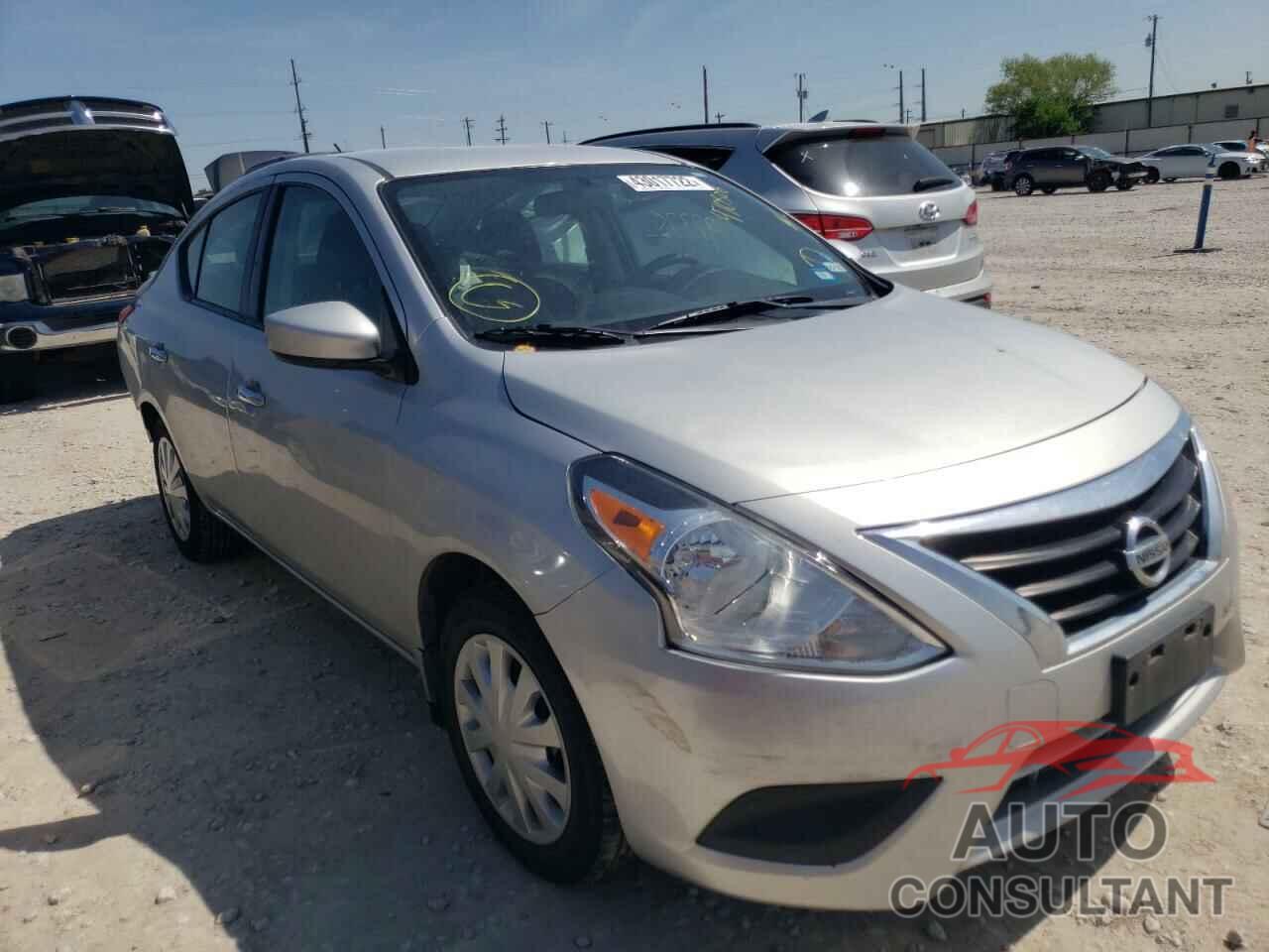 NISSAN VERSA 2017 - 3N1CN7AP2HK470508