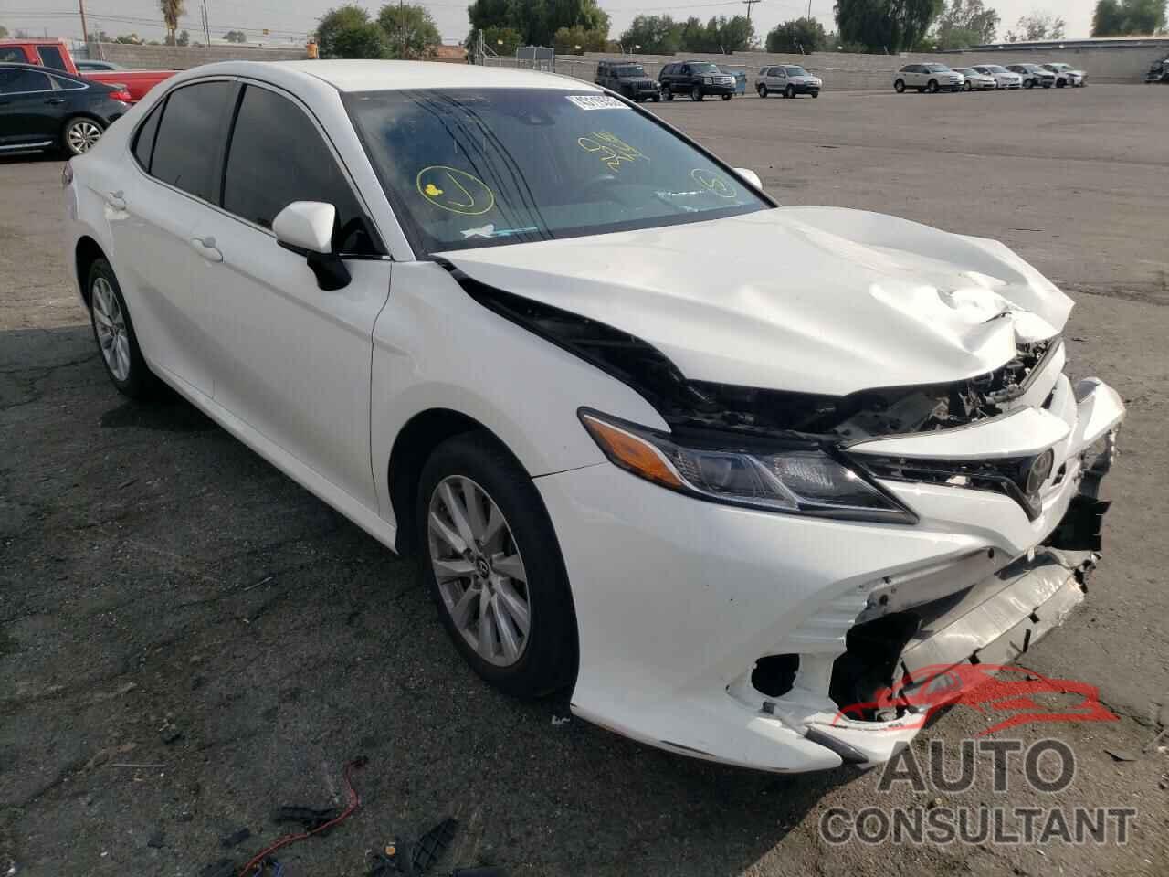 TOYOTA CAMRY 2018 - JTNB11HK2J3003995