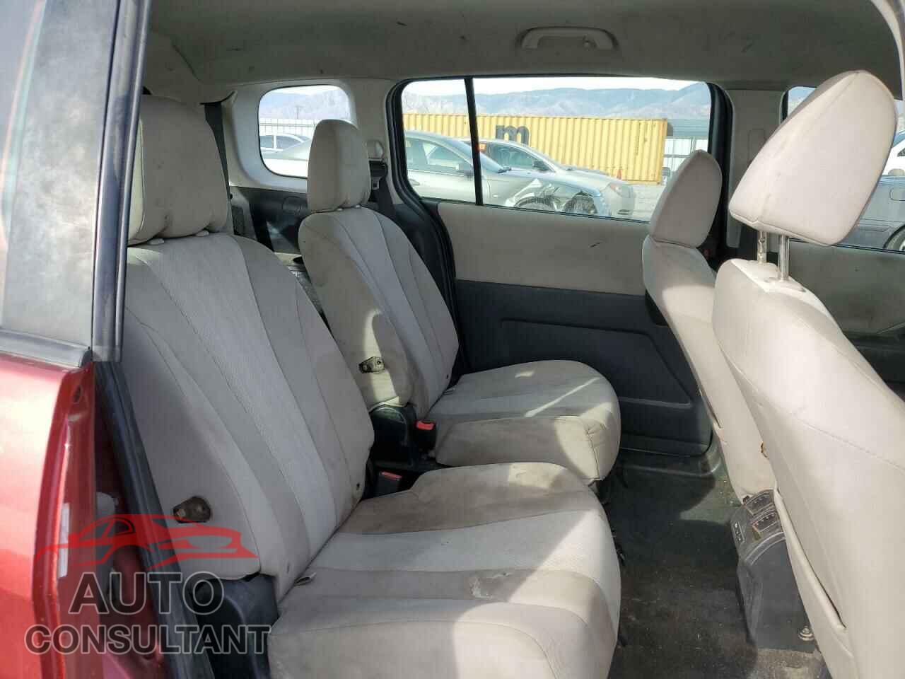MAZDA 5 2015 - JM1CW2BL8F0184689