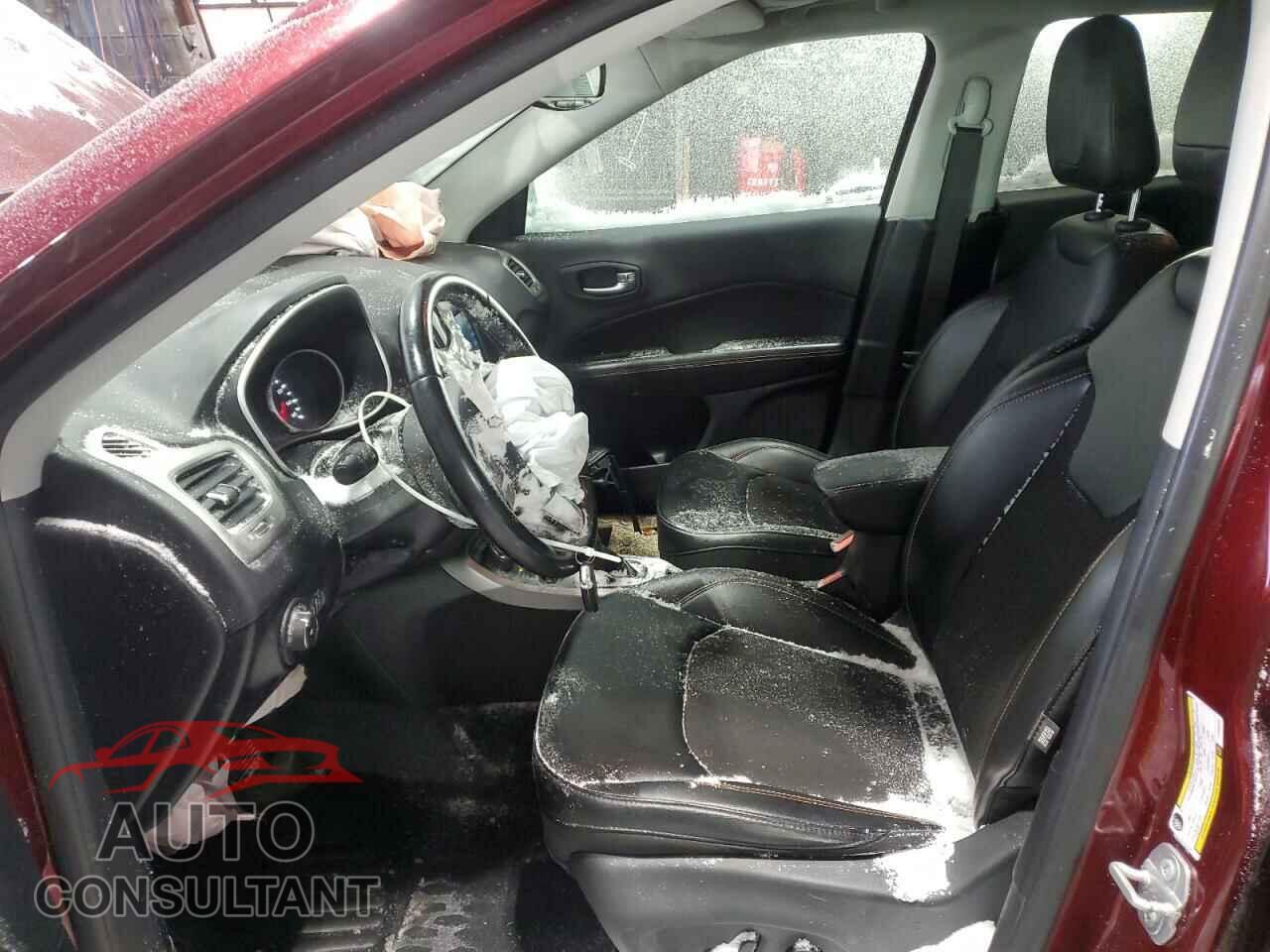 JEEP COMPASS 2020 - 3C4NJDBB6LT255526
