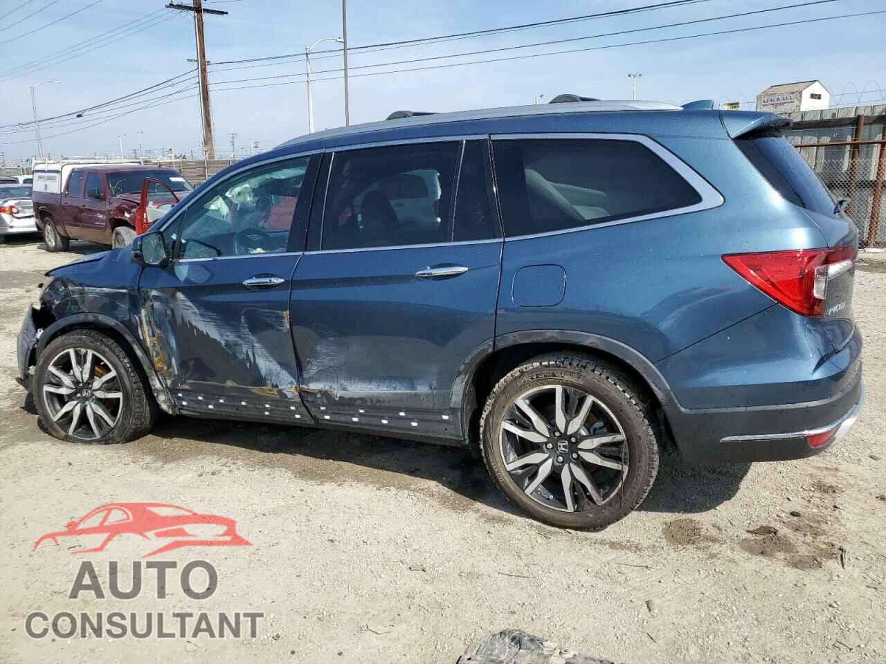 HONDA PILOT 2021 - 5FNYF5H92MB001076