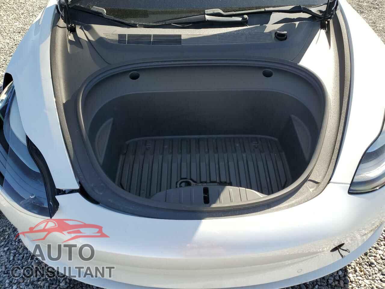 TESLA MODEL 3 2021 - 5YJ3E1EB7MF060329