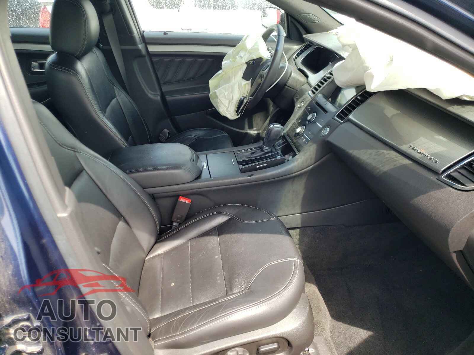 FORD TAURUS 2017 - 1FAHP2E87HG110559