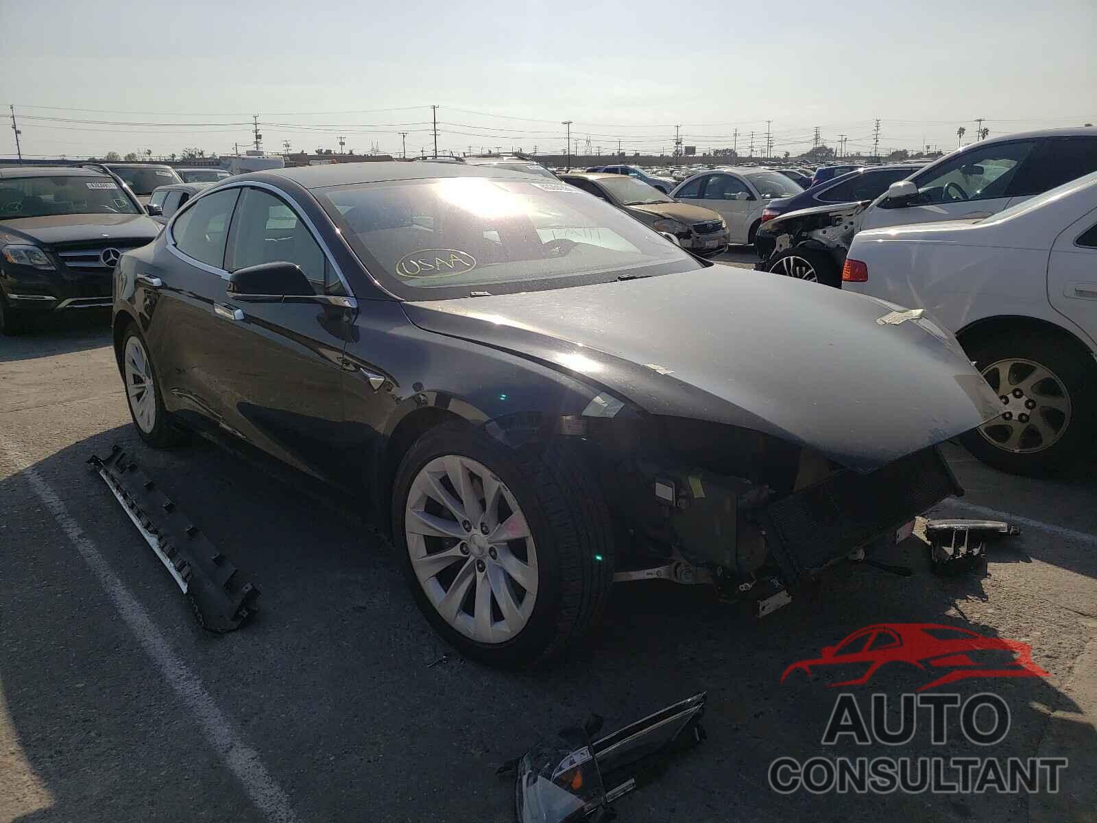 TESLA MODEL S 2018 - 5YJSA1E23JF266797