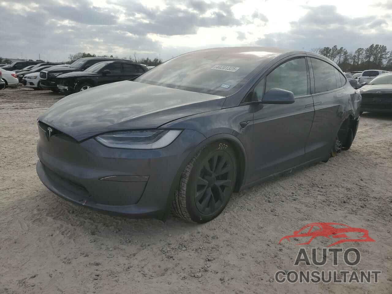 TESLA MODEL X 2023 - 7SAXCBE5XPF399262