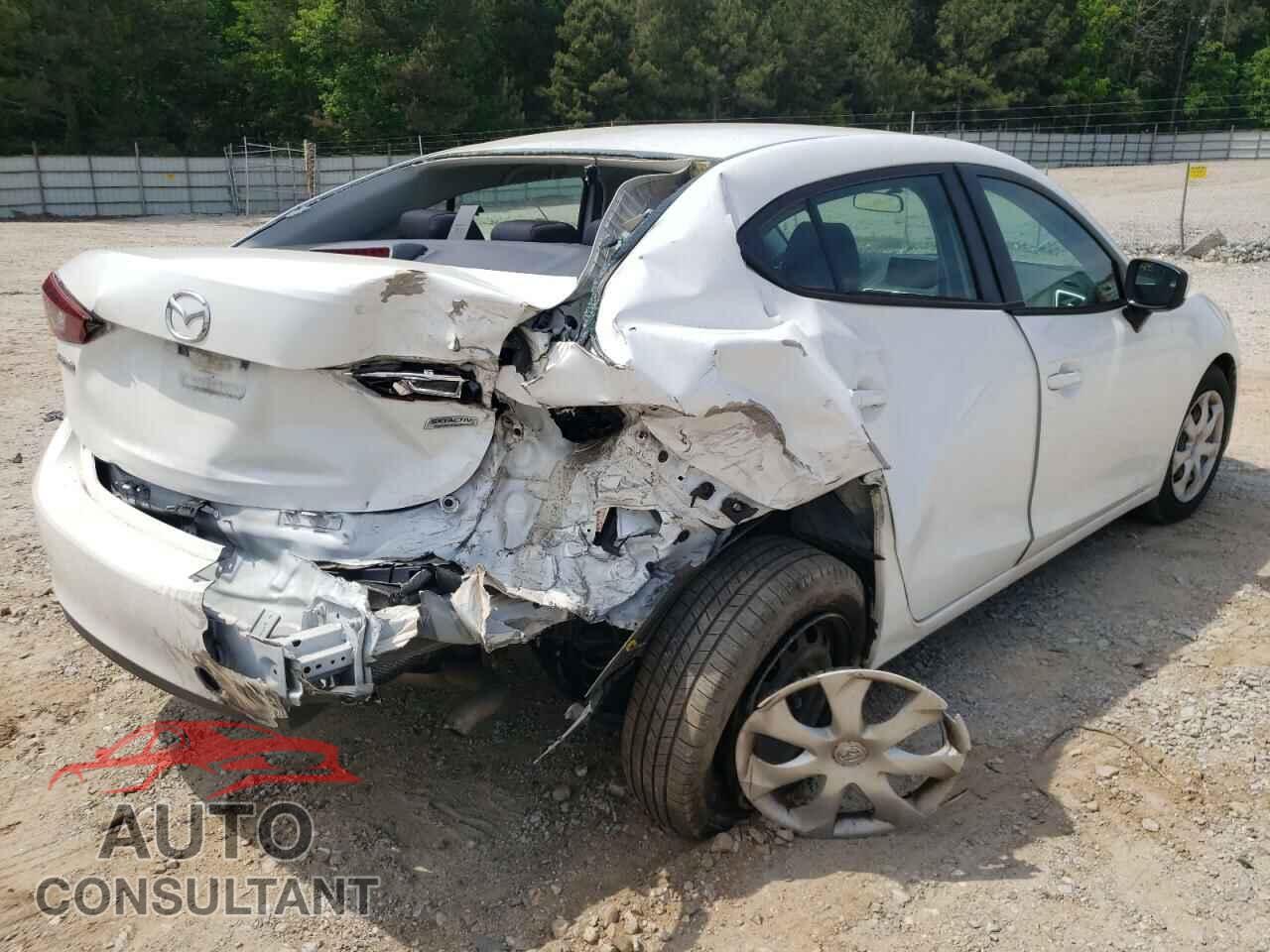 MAZDA 3 2017 - 3MZBN1U76HM122391