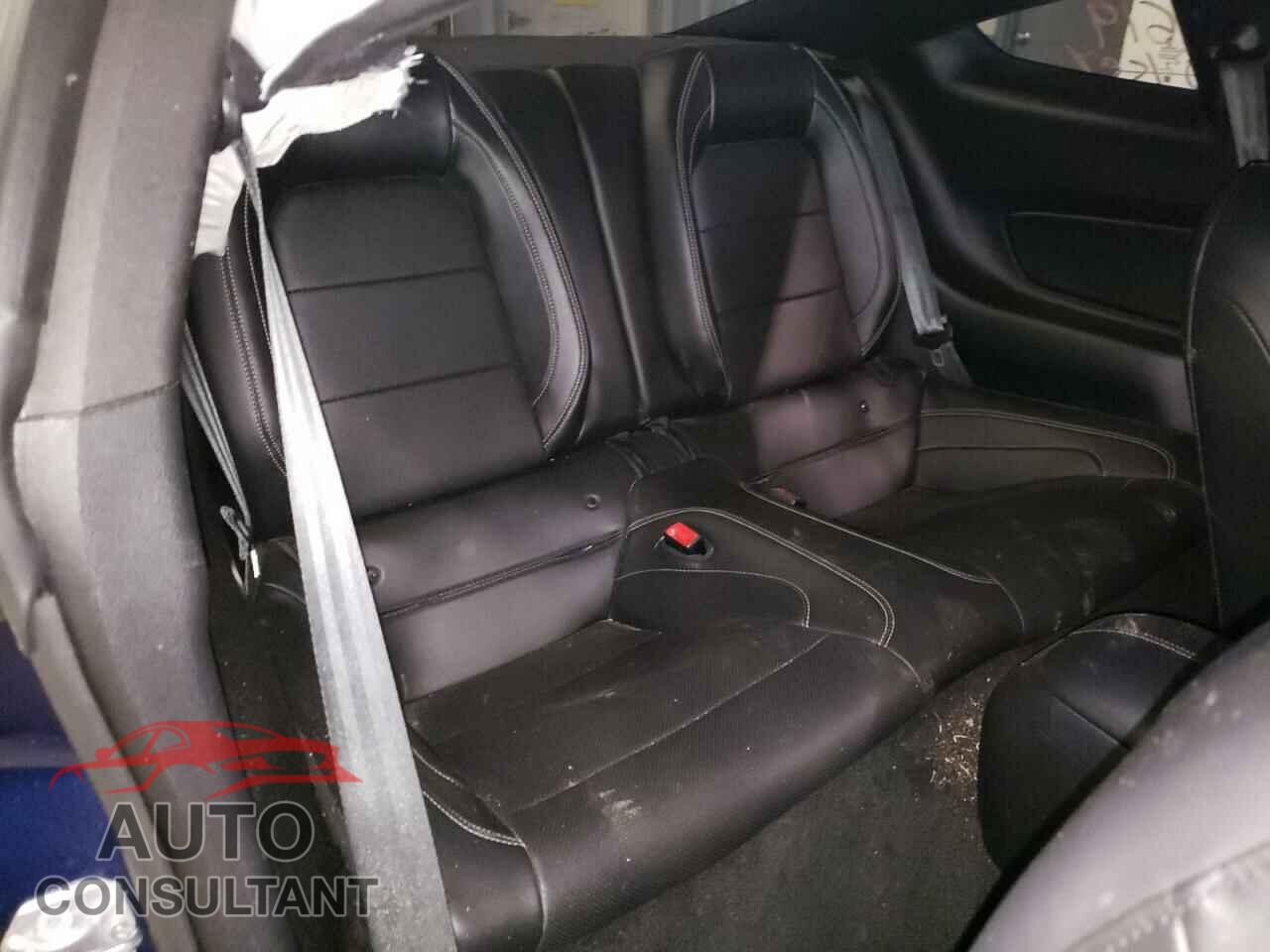 FORD MUSTANG 2018 - 1FA6P8CF5J5170563
