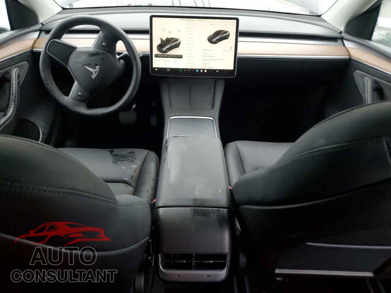 TESLA MODEL Y 2024 - 7SAYGDED1RF098054