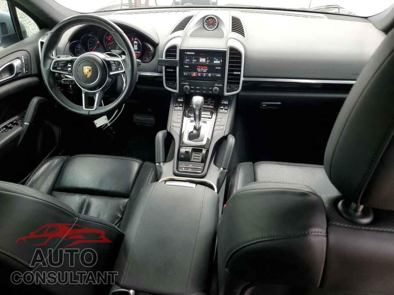 PORSCHE CAYENNE 2017 - WP1AA2A22HKA84219