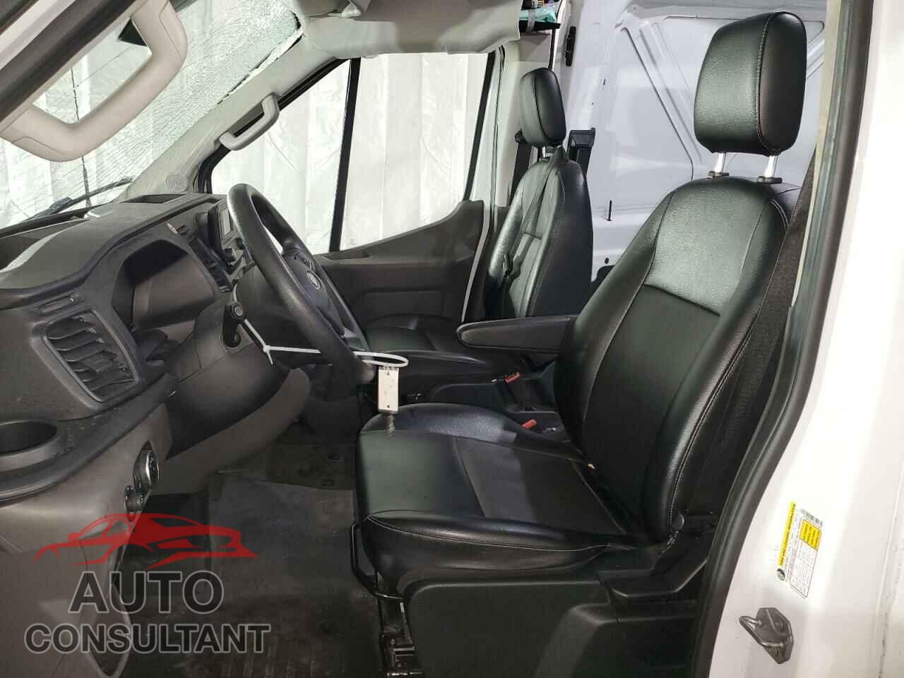 FORD TRANSIT 2023 - 1FTBR2X81PKA10265