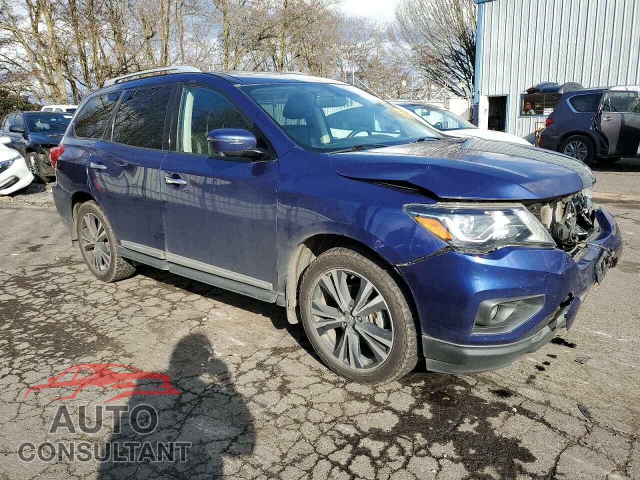 NISSAN PATHFINDER 2019 - 5N1DR2MM6KC645989