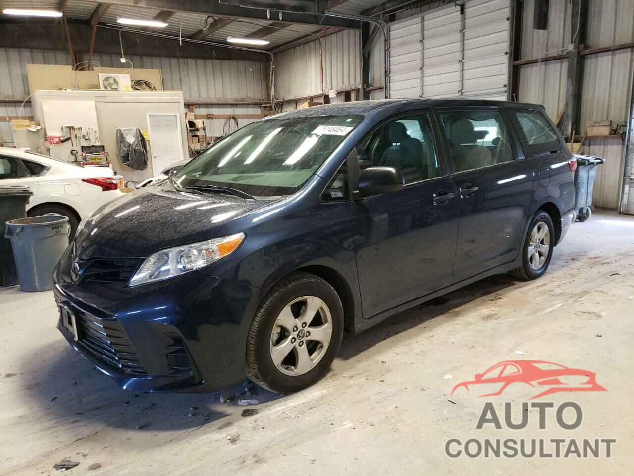 TOYOTA SIENNA 2018 - 5TDZZ3DC5JS934026