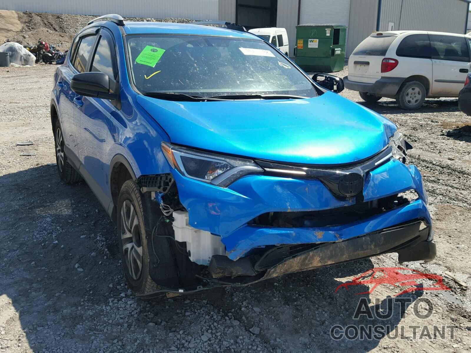 TOYOTA RAV4 LE 2016 - JTMZFREV6GJ078799