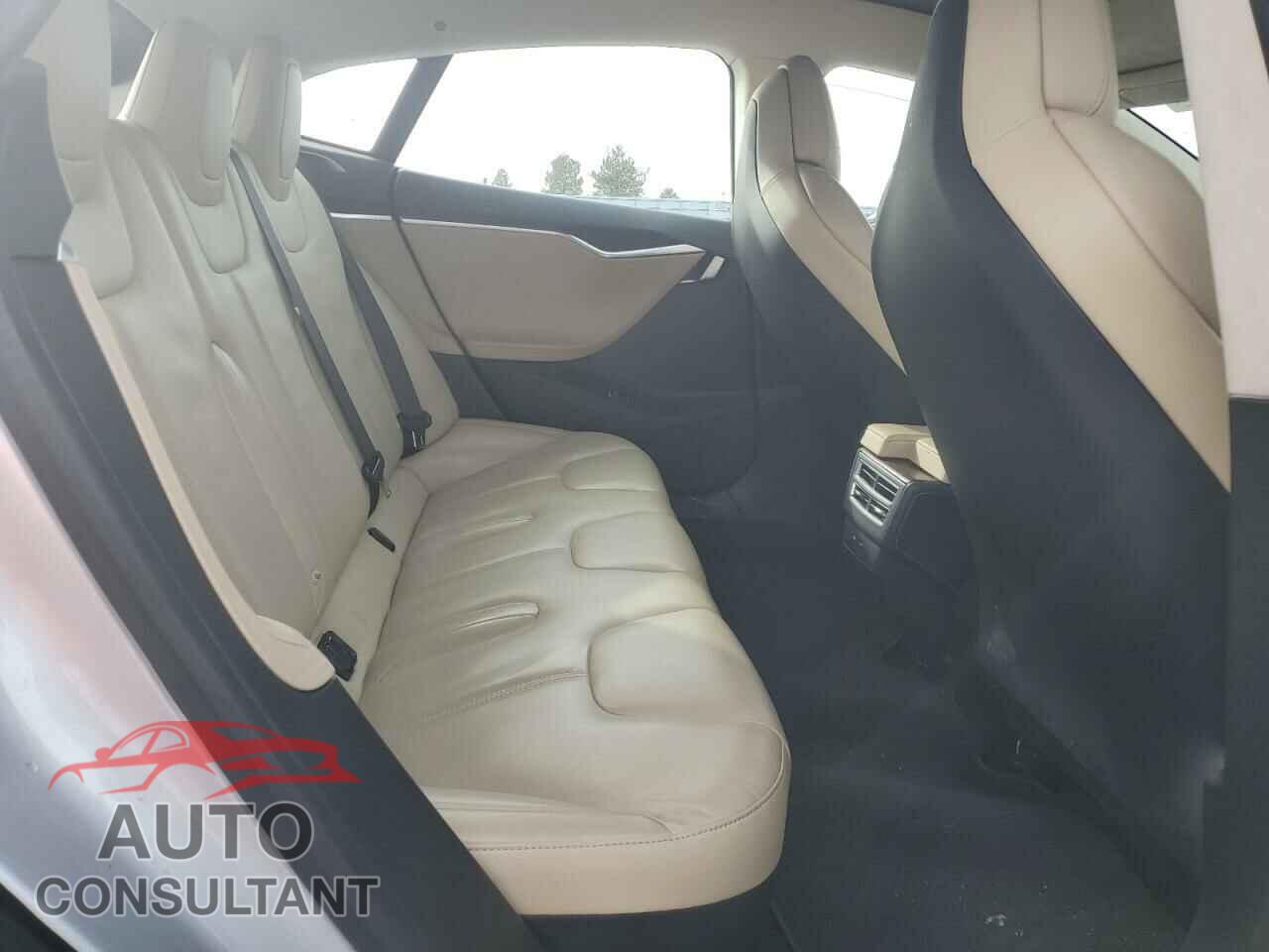 TESLA MODEL S 2017 - 5YJSA1E2XHF191509