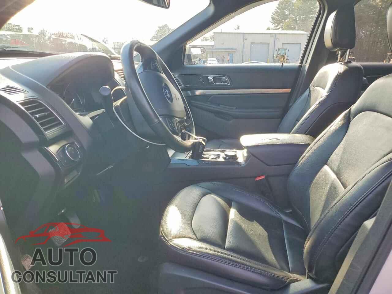 FORD EXPLORER 2018 - 1FM5K8D84JGC60341