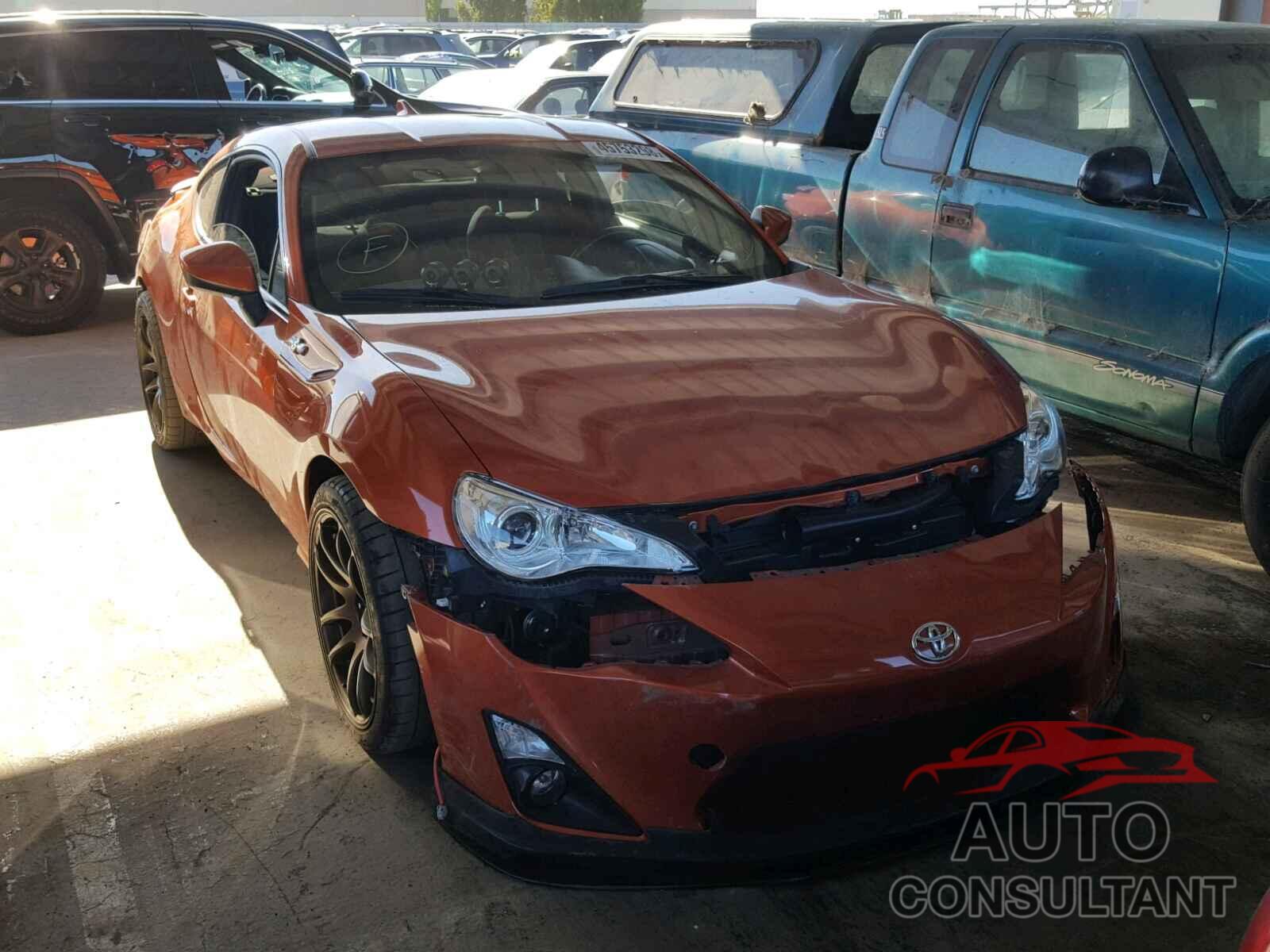 TOYOTA SCION 2015 - JF1ZNAA14F9708879