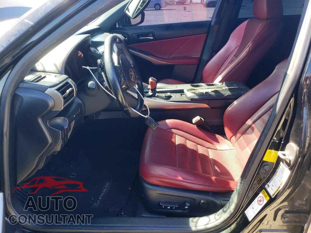 LEXUS IS 2015 - JTHBF1D28F5082496
