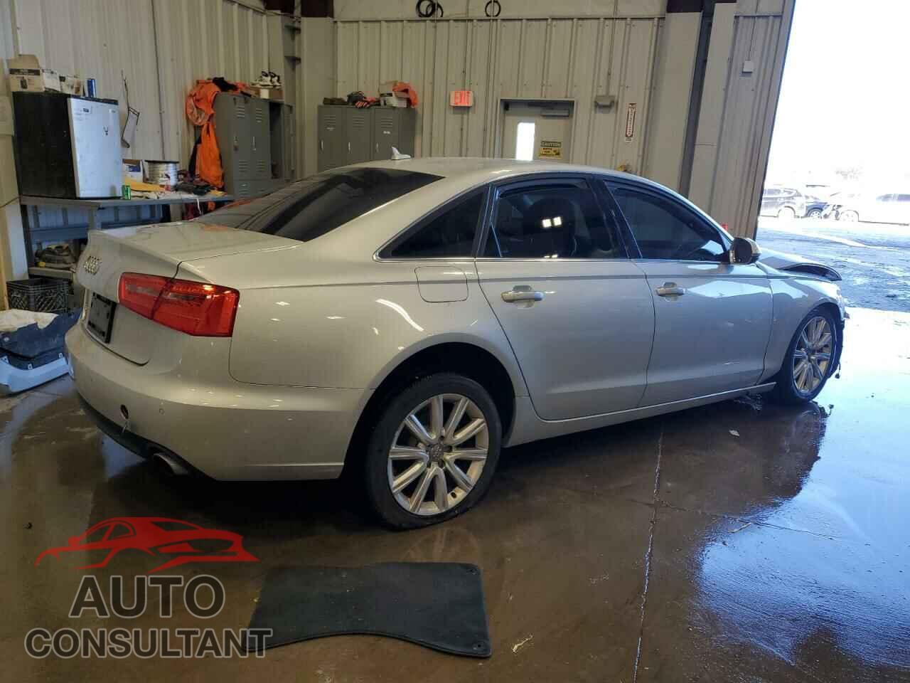AUDI A6 2013 - WAUGFAFC3DN056024