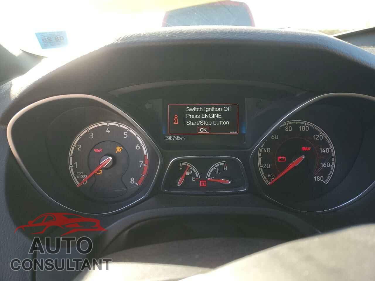 FORD FOCUS 2017 - 1FADP3L9XHL240522