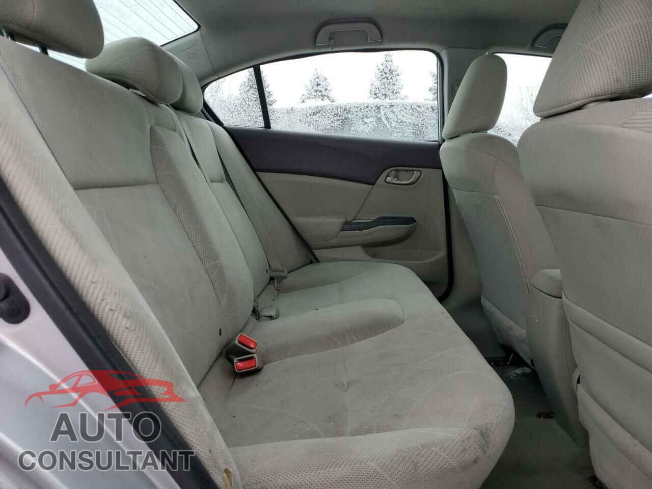 HONDA CIVIC 2012 - 2HGFB2E57CH528463