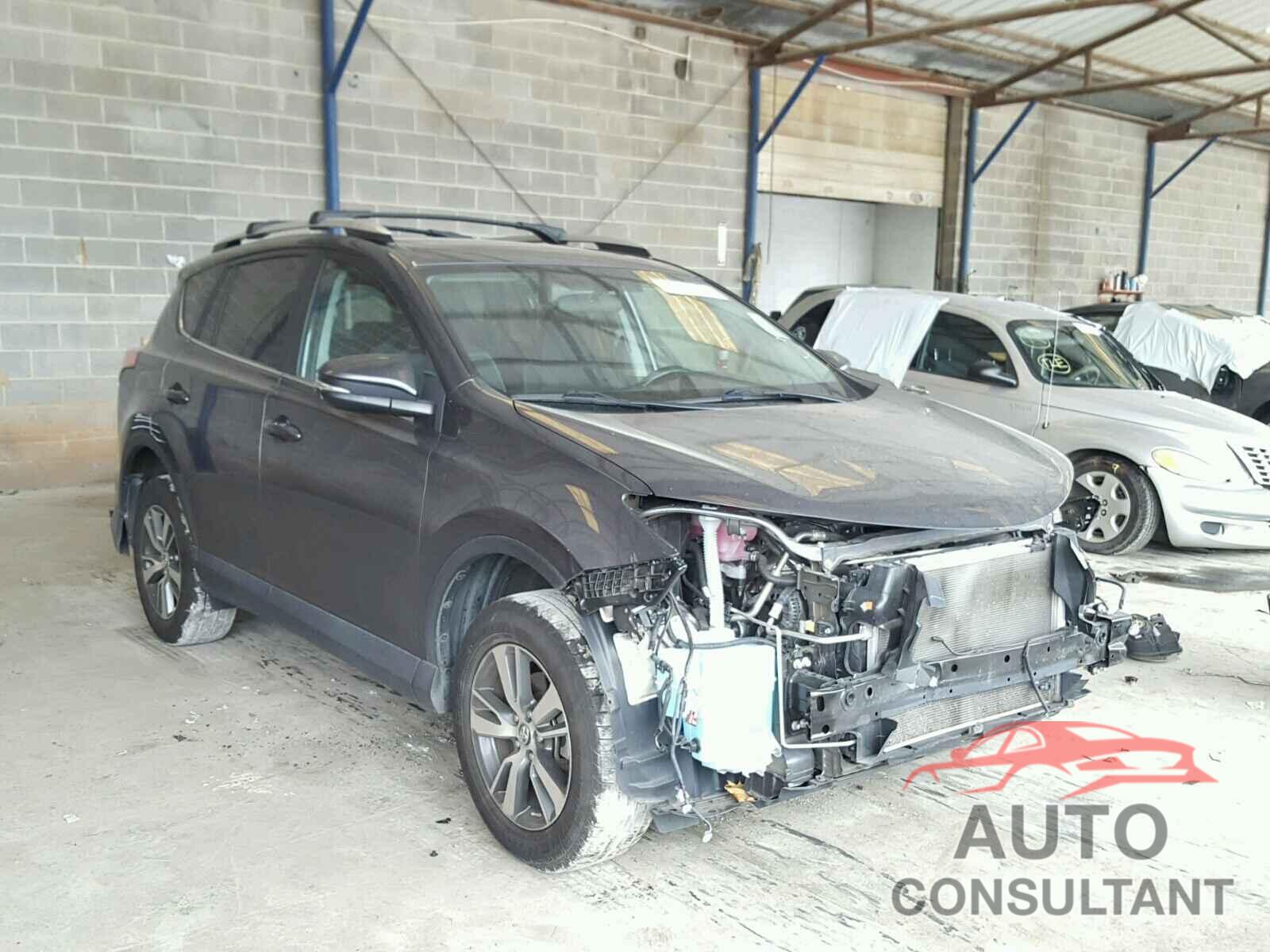 TOYOTA RAV4 XLE 2016 - 2T3WFREV1GW260379