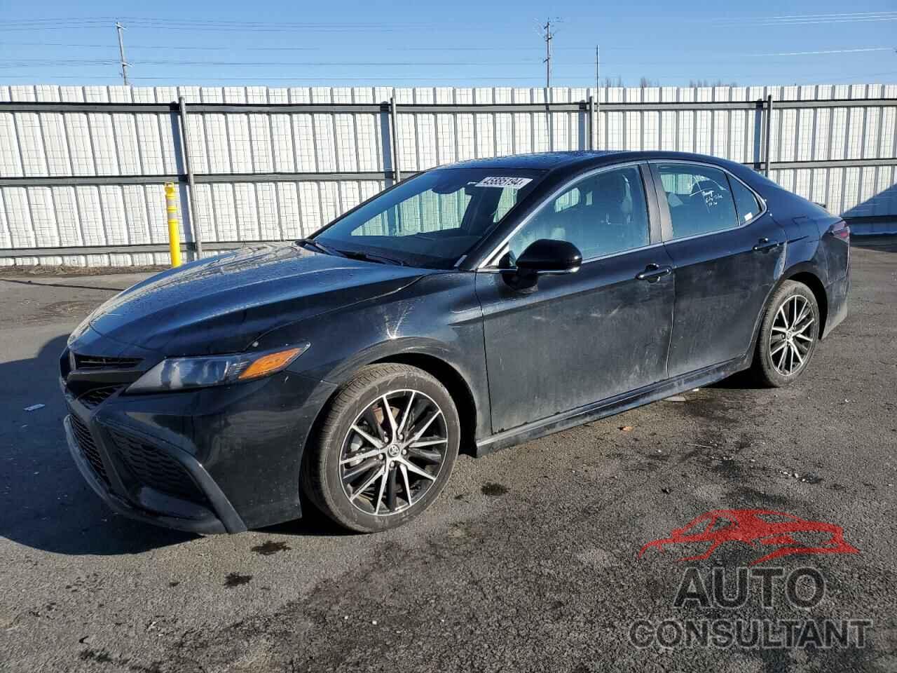 TOYOTA CAMRY 2023 - 4T1G11AK1PU801729