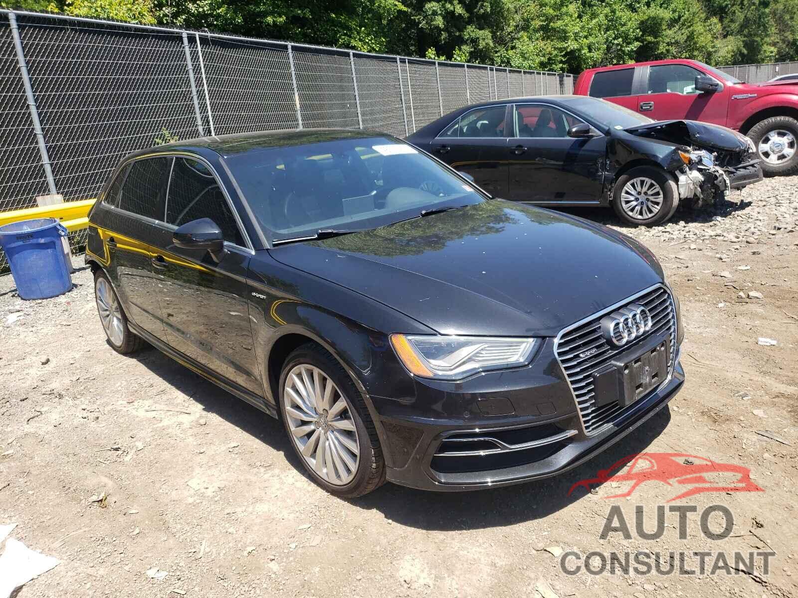 AUDI A3 2016 - WAUTPBFFXGA119658